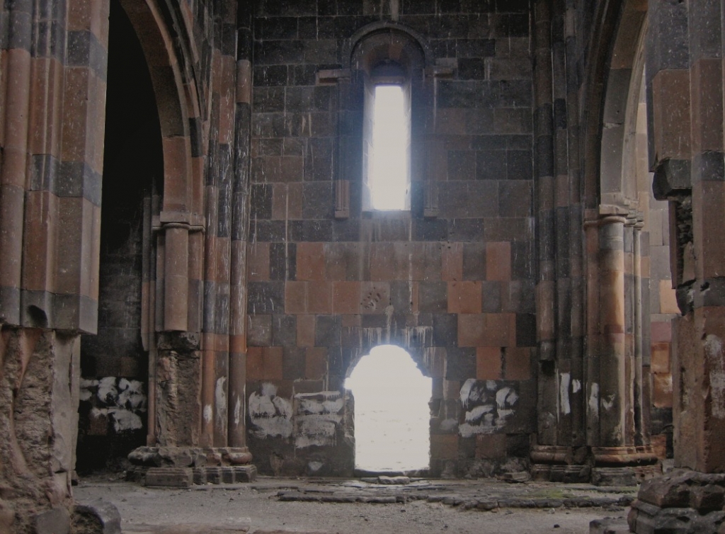ani-katedral